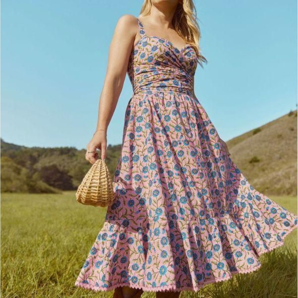 Eddy Sandy Flare Hem Skirt NWT